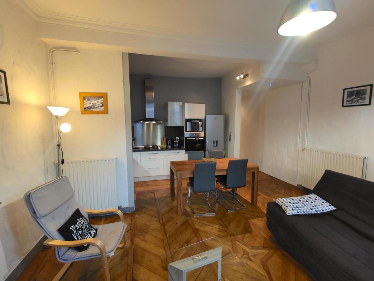 Appartement Centre-Ville Pour Sejour Et Cure Bagnères-de-Bigorre Buitenkant foto